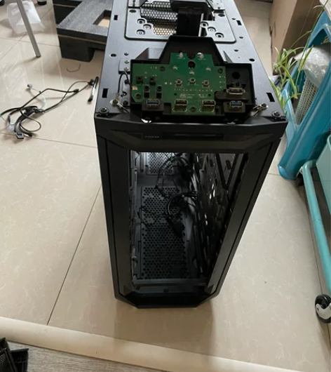 坦克兵机箱 三个硬盘笼自取￥501人想要