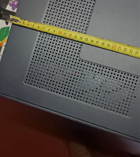 星宇泉小机箱，自带230W电源，电源正常，...