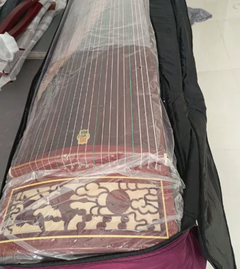 全新未拆封古筝，敦煌牌，全套配件，给家里孩...