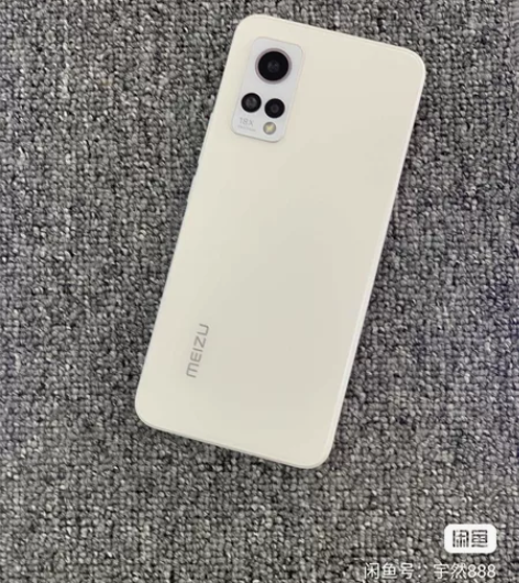 慢收一架12+256版本白色的魅族18x，...