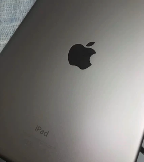 捡漏哦！！！2020款128G大内存iPa...