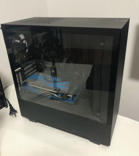 黑苹果高配置组装台式机，19年的时候自己组...