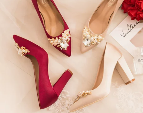 婚鞋新娘鞋粗跟女秀禾结婚鞋子防水台孕妇婚礼...