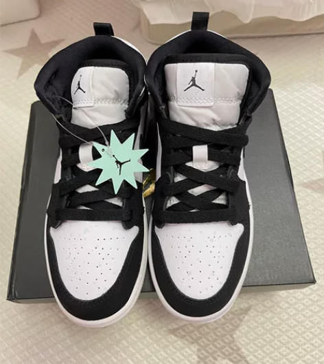 AJ1 童鞋Air Jordan 1 Mi...