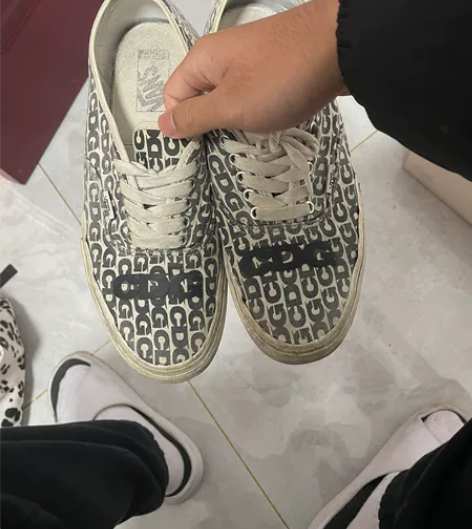 vans联名cdg川久保玲满印 尺码:44...