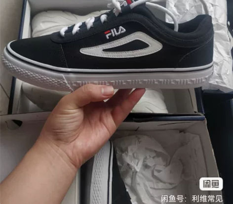 fila男士春夏秋季板鞋帆布鞋 全新正品4...