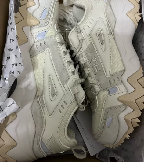 出 斐乐 猫爪鞋 老爹鞋 39码 250 ...