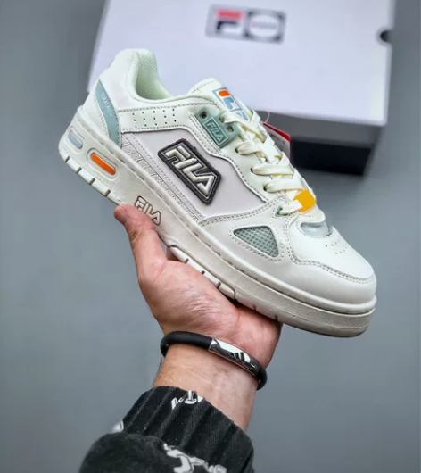 FILA 斐乐FUSION 情侣复古篮球鞋...