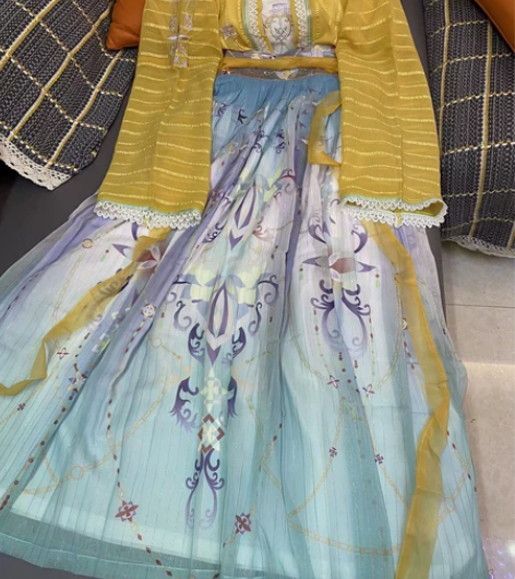 都城南庄，全新S码三件套件套 二手物品不退...