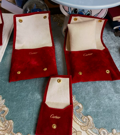 卡地亚Cartier 布绒袋 全新正品正品...
