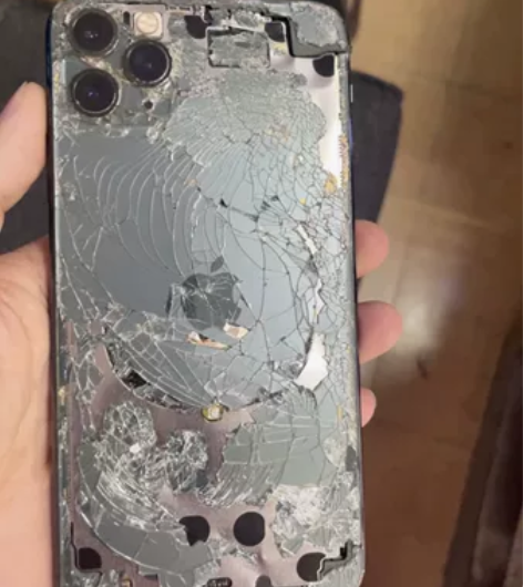 苹果11promax 内存不知道，密码不知...