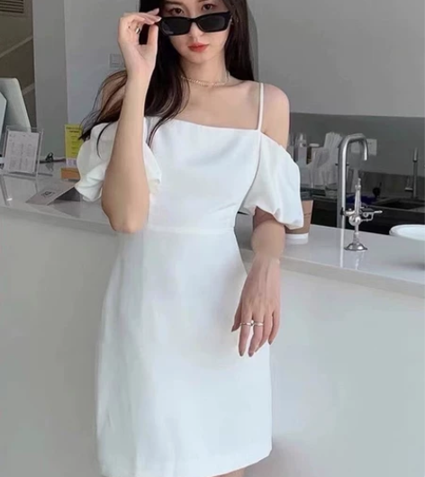 小香风气质炸街一字肩连衣裙女夏法式初恋可盐...