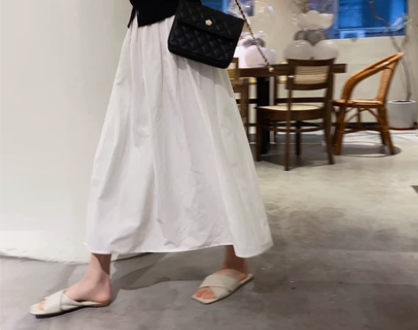 小妍家法式复古白色百褶半身裙女春季高腰显瘦...