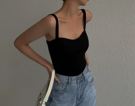 一次没穿过，黑色小吊带背心女内搭2022新...