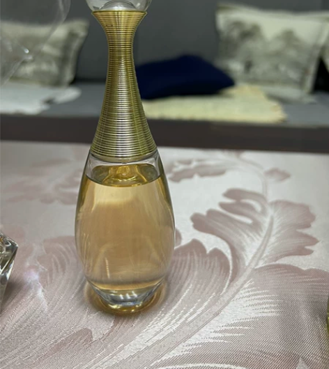 出售闲置香水，dior真我，余量如图！50...