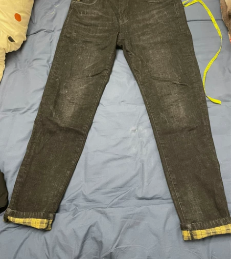 闲置男士牛仔裤 九新黑色，内里如图加薄绒保...