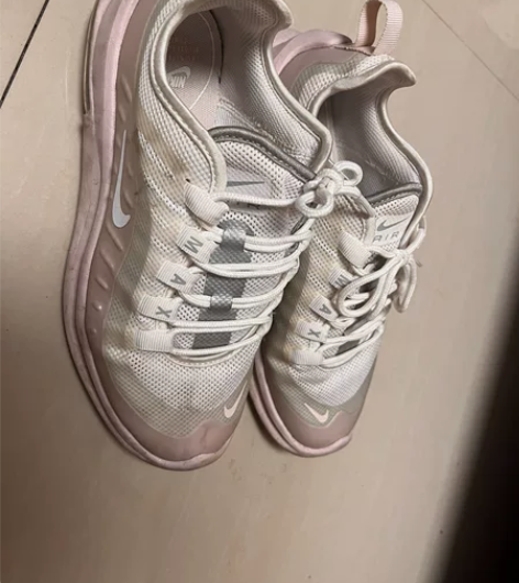 耐克跑步鞋 运动鞋 36码 鞋面不是脏 是...