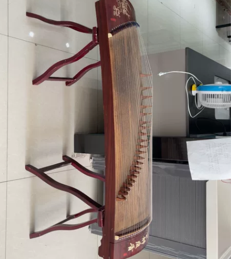 闲置古筝，没有售后，自取， 感兴趣的话点“...