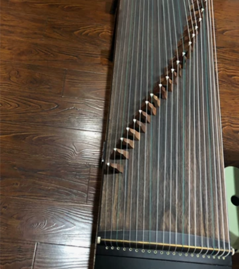 古筝全套（古筝，琴凳，指甲片，备用琴弦，古...