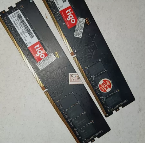 坏内存两个8g ddr4代，有渠道的朋友可...