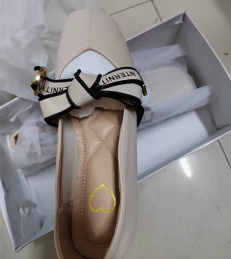 全新37码单鞋，就试穿了一下，闲置便宜出了...