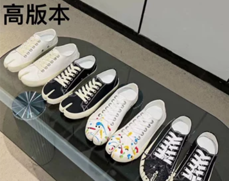 高定版 2022年夏季新款分趾鞋平底马蹄猪...
