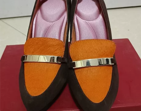 Aee/爱意女鞋拼色羊皮绒拼接马毛浅口防水...