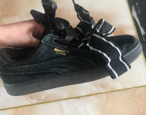 Puma 彪马蕾哈娜蝴蝶结板鞋 黑色 38...