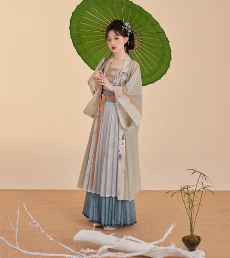 七月夕 听竹风起 宋制绣花吊带对襟长衫褶裙...