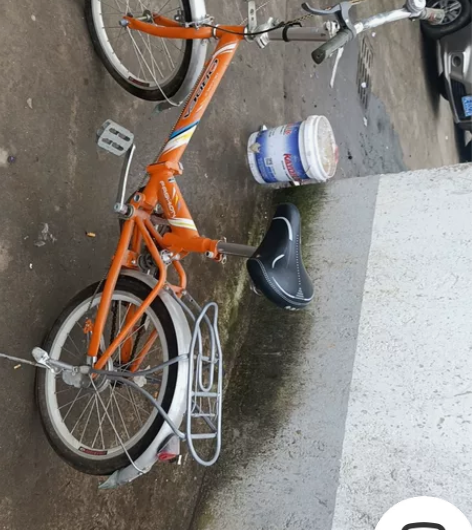 低价出售九点九成新安捷王折叠自行车一辆 轮...