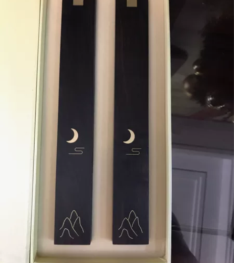 紫光檀镇纸，镶嵌工艺。 感兴趣的话点“我想...