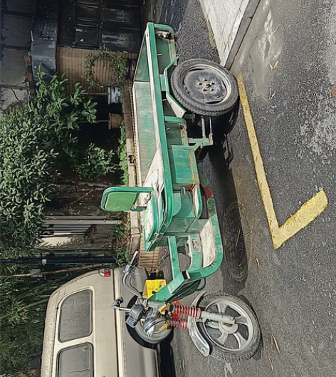 大电动三轮车，全长3米*大号水电池没有维修...