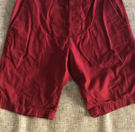 H##amp；amp；M男士酒红色短裤HM...