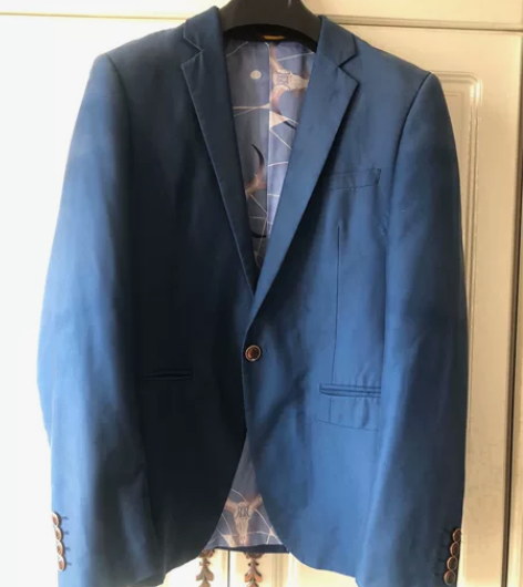 男士蓝色休闲西服衣长68袖长62胸围48，...