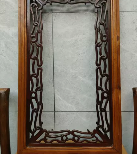 清代画框，材质边框楠木，中间红色雕花板红木...