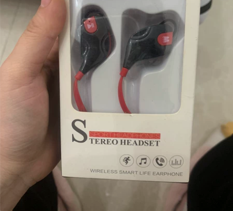 挂脖蓝牙运动耳机 感兴趣的话点“我想要”和...