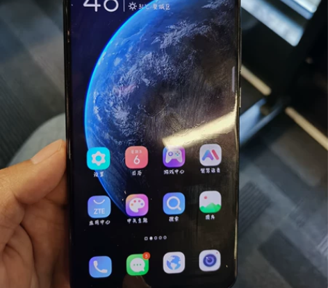 中兴Axon30第二代屏下摄像手机,全新官...