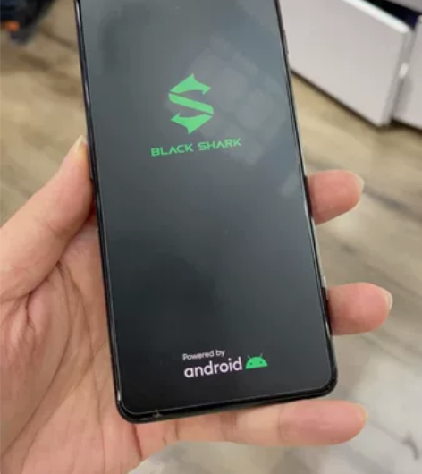 黑鲨4s 8加128 外屏小碎 边框磨损 ...