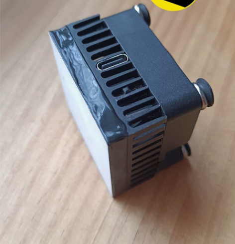 半导体磁吸手机散热器，纯手工制作，DIY制...