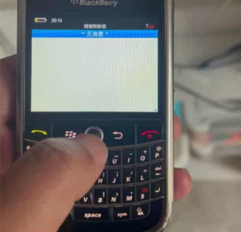 黑莓9630,国行,电池很好,功能正常,无...