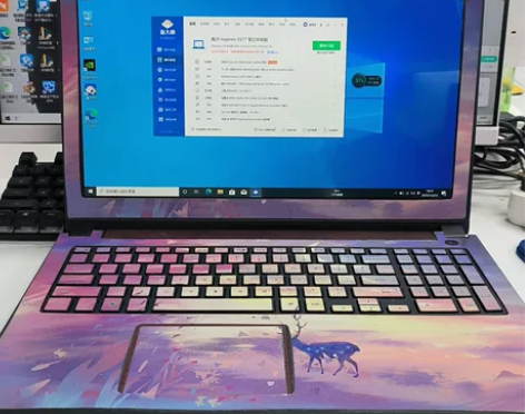 戴尔5577笔记本 i5-7300h，10...