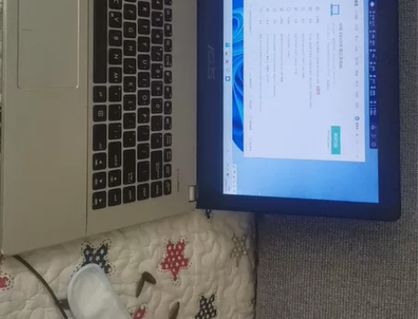 华硕笔记本a450v，整体还比较新，没有明...