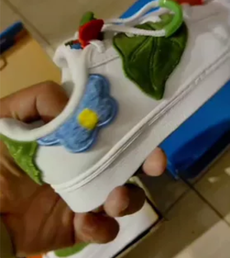 阿迪贝壳头，阿迪板鞋，三叶草，阿迪凉鞋，耐...