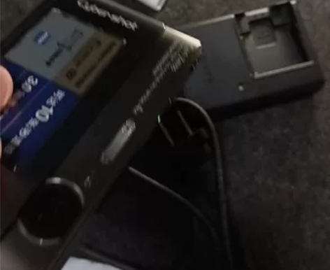 索尼相机TX1，1020万像素CCD，4倍...