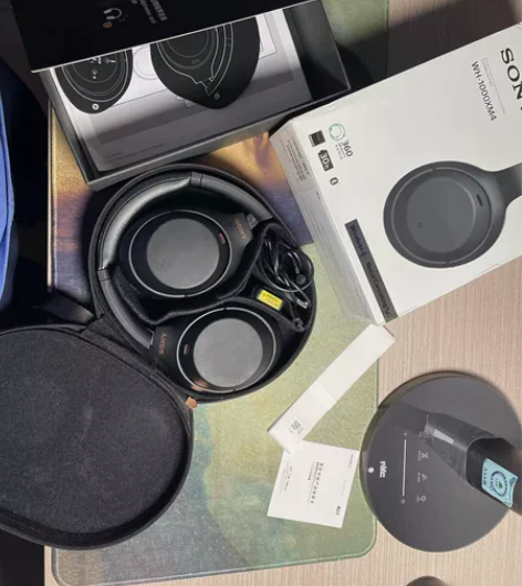 Sony/索尼 WH-1000XM4 箱说...