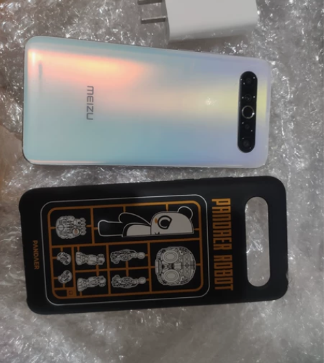 魅族17 8+128配件只有图上这些