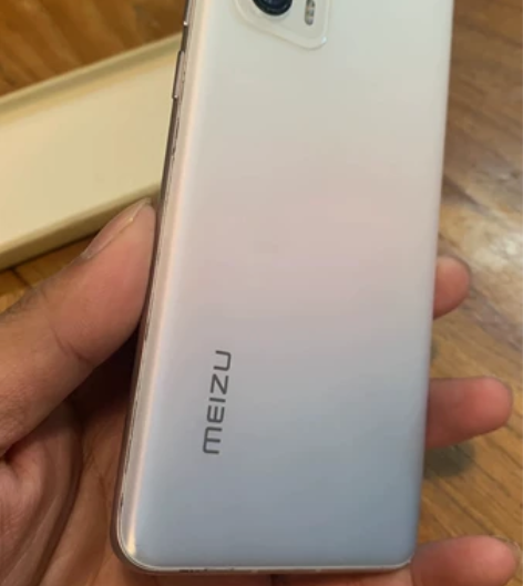 买了14pro max 出魅族18. 16...