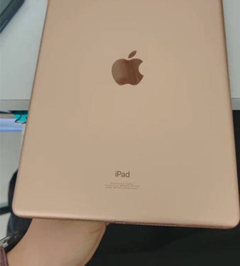 ipad八代2020款,128g,去年5月...
