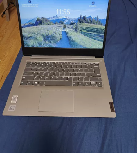 已购买新的游戏本，所以出售个人使用联想笔记...