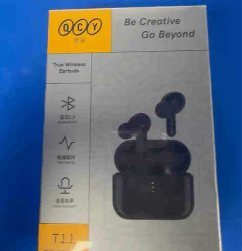 出多买的QCY T11真无线蓝牙耳机充电盒一个，官方原装正品...